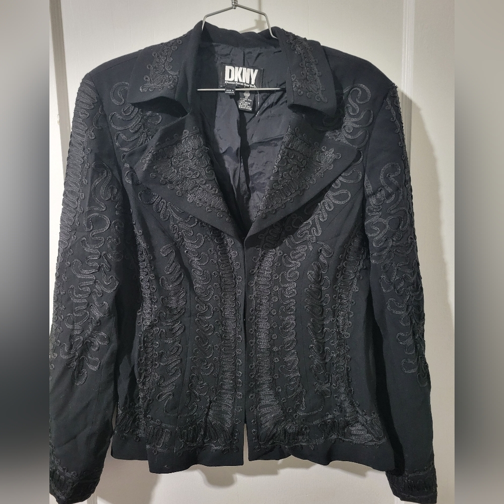 NWOT Vintage 90's DKNY Black Textured  Blazer With Hook & Eye Closure SZ 10